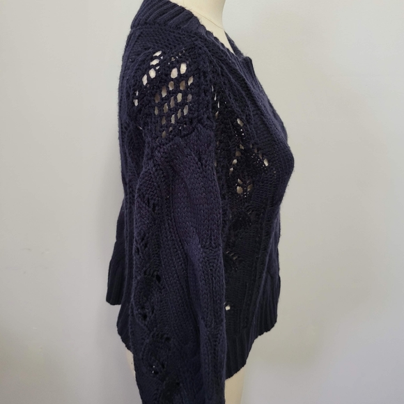Ebby & I navy chunky balloon sleeve cable knit sweater size medium - Picture 2 of 7